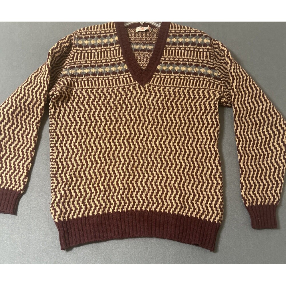 Vintage 70s JAEGER Shetland Wool Sweater Made in Scotland Fair Isle V-Neck Sz 40
